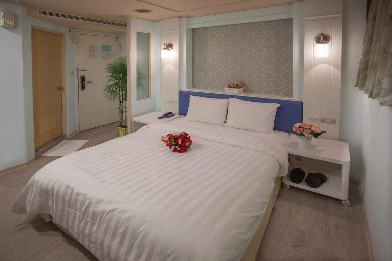 Showart Hotel Taipei Exterior photo